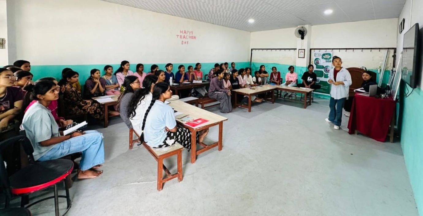 Leadership Training Workshop  ( Communication)